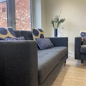  Apartment Gladstone By Bluebell United Kingdom